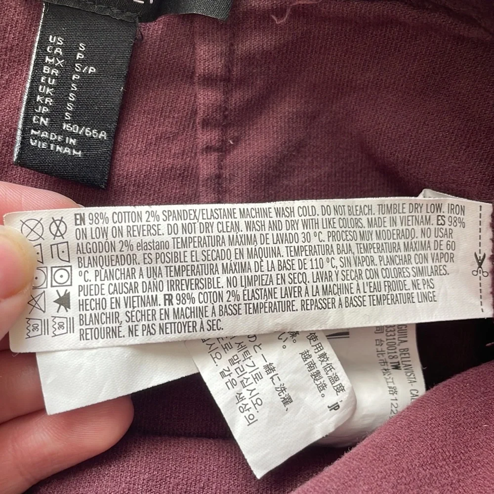 Beautiful wine purple soft skirt - Picture 4 of 4